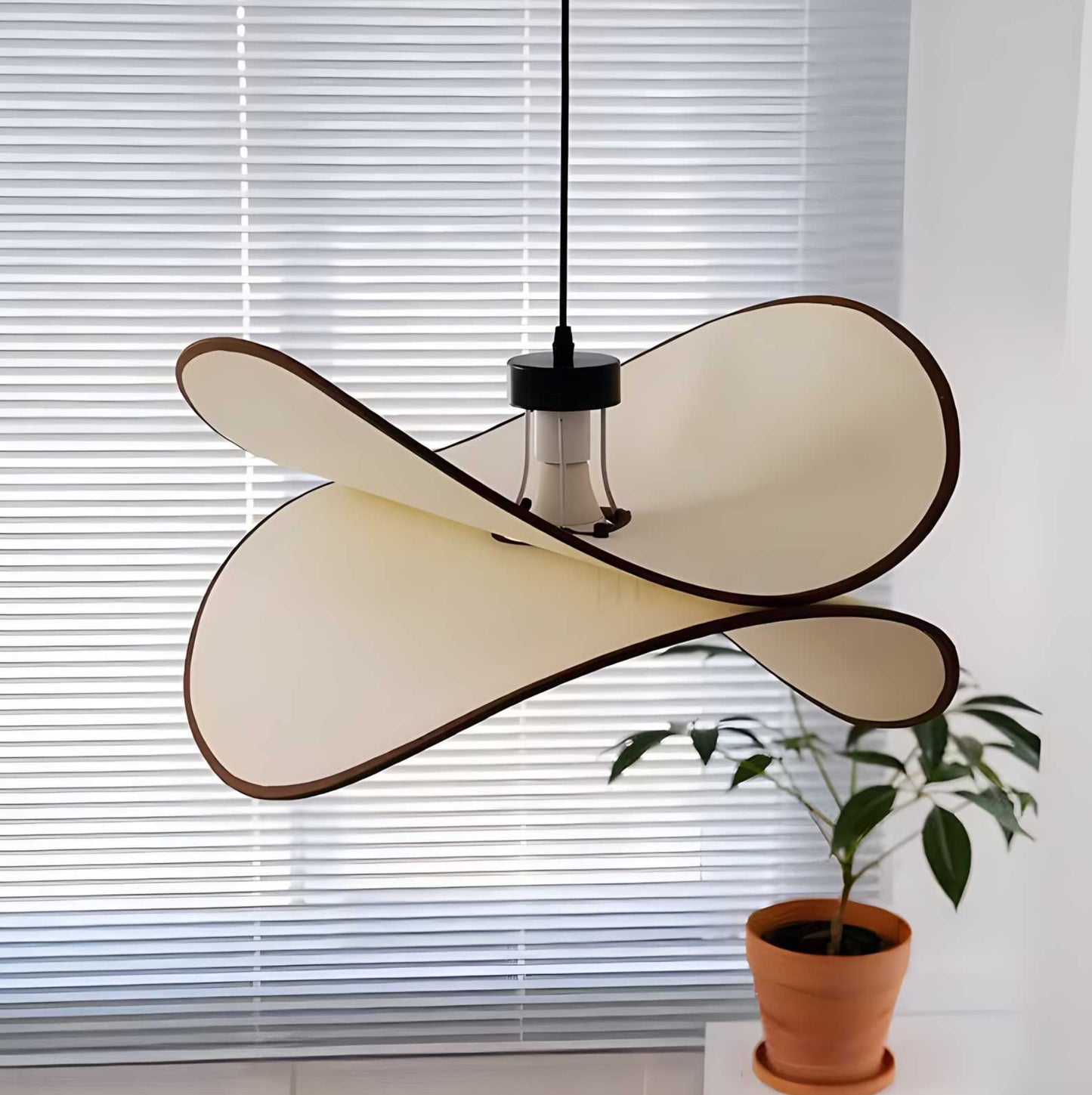 Papillon pendant light