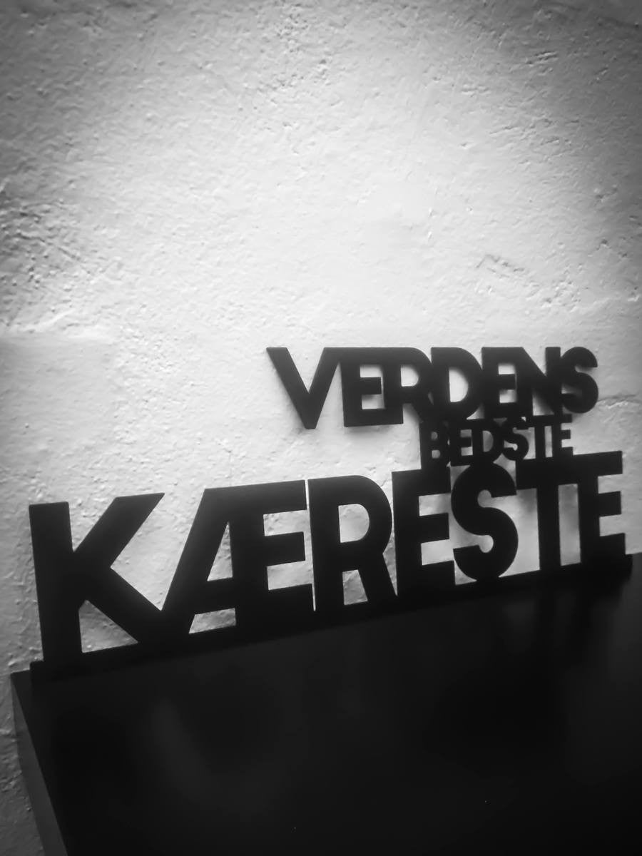 Die beste Freundin der Welt - Schwarz lackiert 44x17cm