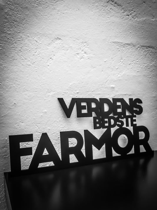 Verdens bedste farmor - Sortlakeret 41x16,5cm
